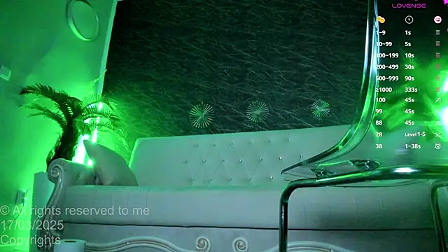 moona ray online show from March 18, 2025, 2:36 am