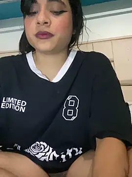 mysteriousgirl20 online show from March 3, 2025, 1:42 am