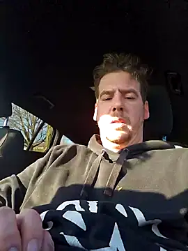 Titanhoott online show from December 27, 2024, 12:45 pm