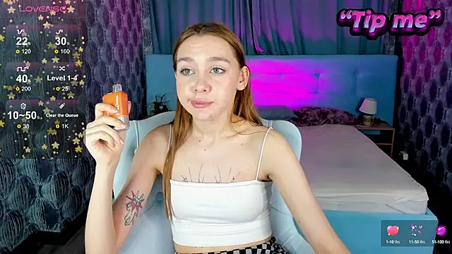 Lesi Moonie01 online show from February 16, 2025, 2:43 pm