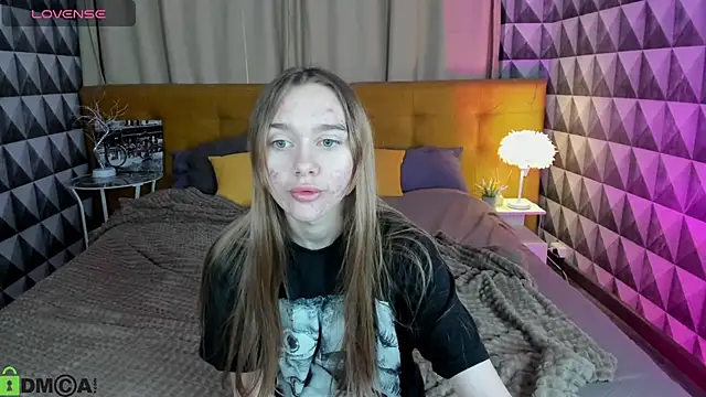 Lesi Moonie01 online show from September 10, 2025, 8:25 am