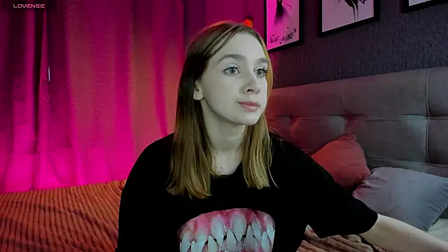 Lesi Moonie01 online show from February 11, 2026, 9:14 am