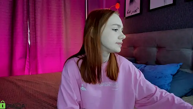 Lesi Moonie01 online show from March 31, 2026, 8:48 am