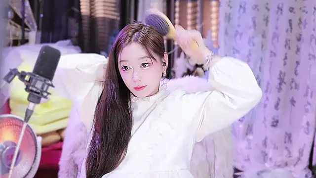 Missy Nana21 online show from January 30, 2025, 4:02 pm