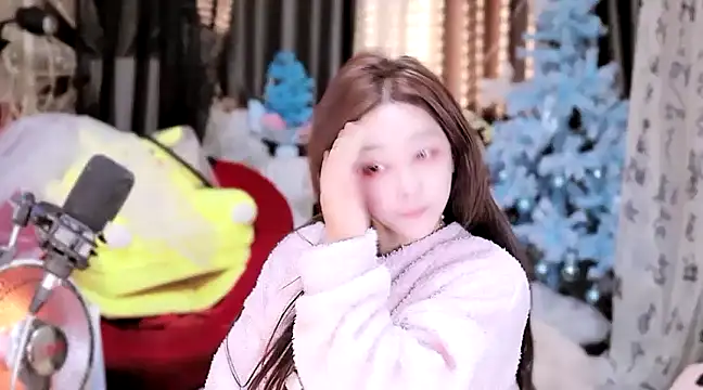 Missy Nana21 online show from February 7, 2025, 4:35 pm