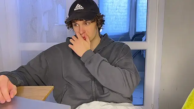 alyx garden online show from April 23, 2026, 4:20 pm