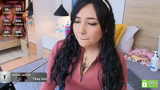 Megansttein  online show from September 16, 2025, 6:53 pm