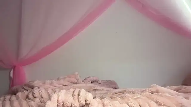 Snapshot of shandiloveslemonss chatting on November 23, 2025, 6:19 pm shandiloveslemonss online show from November 23, 2025, 6:19 pm