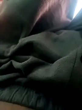 Snapshot of AloneDick chatting on October 2, 2025, 6:53 am AloneDick online show from October 2, 2025, 6:53 am