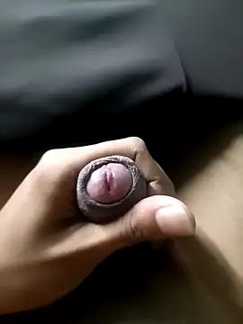 Snapshot of AloneDick chatting on February 6, 2026, 8:51 am AloneDick online show from February 6, 2026, 8:51 am