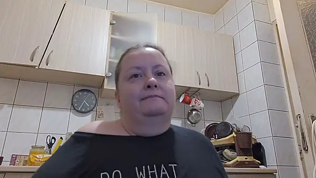 melissaBlessing online show from December 17, 2025, 2:28 am