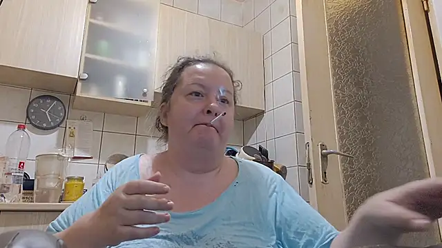 melissaBlessing online show from April 21, 2026, 2:04 am