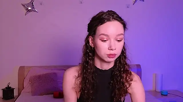 katycrown online show from January 18, 2025, 1:18 pm