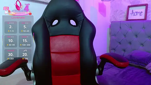 violletha online show from October 6, 2025, 12:35 pm