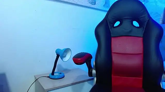 violletha online show from October 17, 2025, 12:41 pm