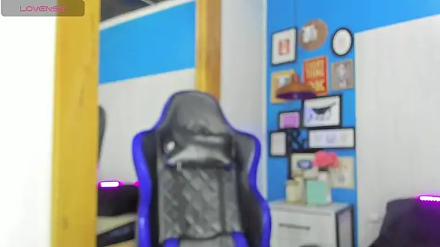 Drake Nassir4 online show from October 22, 2025, 9:14 pm