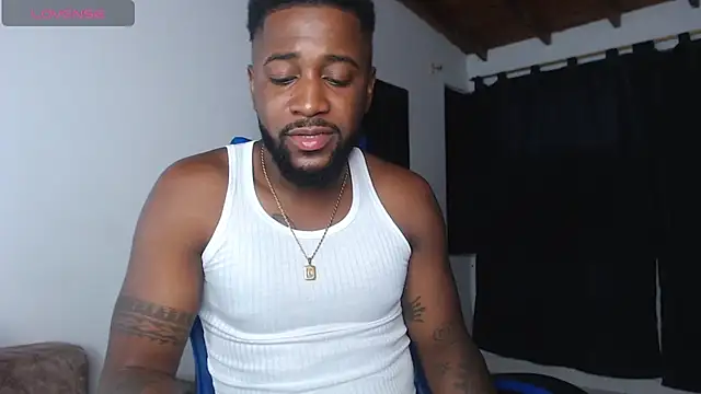 Snapshot of Drake_Nassir4 chatting on July 7, 2026, 7:23 am Drake Nassir4 online show from July 7, 2026, 7:23 am