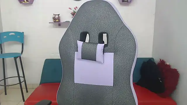 jose sexycumm online show from March 3, 2025, 9:15 pm