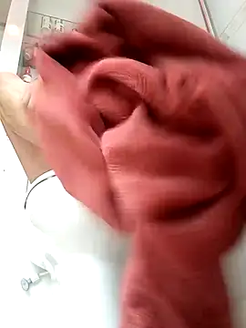 doggiepossession online show from February 26, 2025, 6:47 am