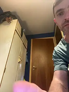 Justforfun2022xh online show from March 4, 2026, 1:39 pm