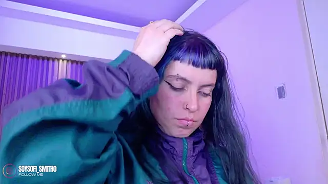 Lucy Smith2 online show from April 22, 2026, 4:04 am