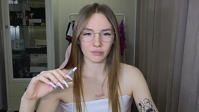 littlevildevil online show from January 23, 2025, 11:26 am