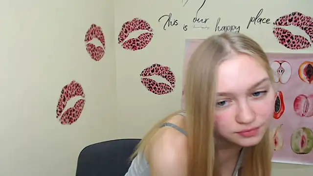 MademoiselleCl online show from December 11, 2024, 3:15 pm