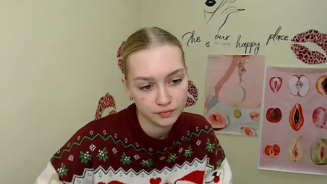 MademoiselleCl online show from January 11, 2025, 3:42 pm