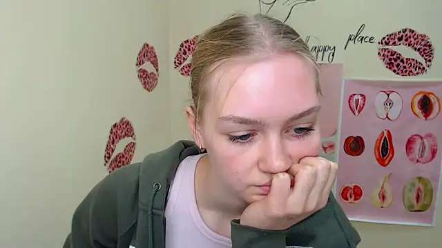 MademoiselleCl online show from January 26, 2025, 10:12 am