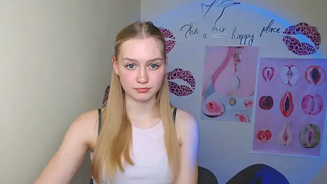 MademoiselleCl online show from February 26, 2025, 4:35 pm