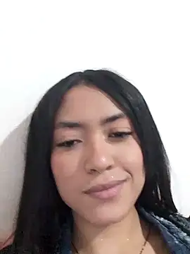 Snapshot of Buda_and_Cataleya_ chatting on October 2, 2025, 1:07 pm Buda and Cataleya online show from October 2, 2025, 1:07 pm