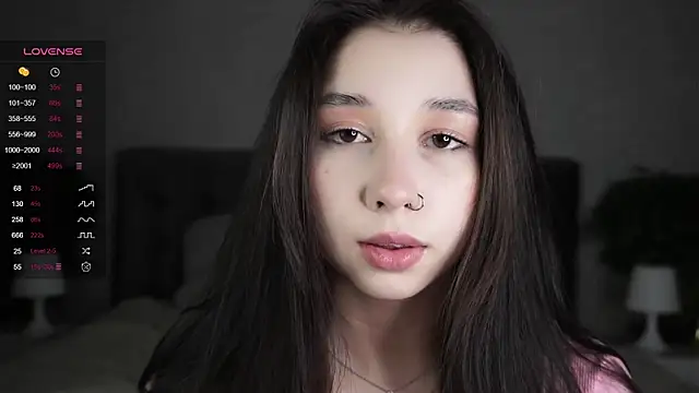 AislyEmbury online show from March 7, 2025, 5:38 pm