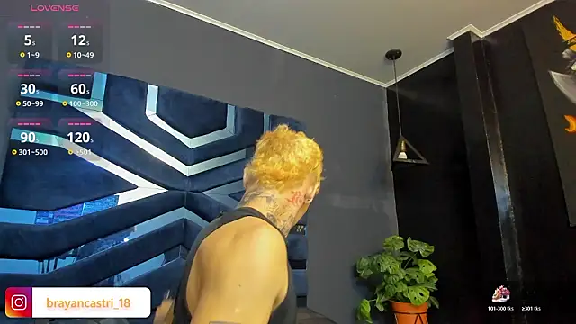 Ian Castillo  online show from January 19, 2026, 11:25 am