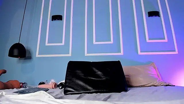 Charlote zc online show from February 27, 2025, 5:58 pm