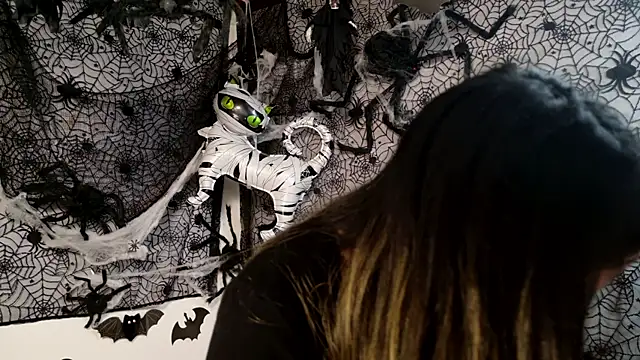 julietta   jackson online show from October 10, 2025, 8:41 pm