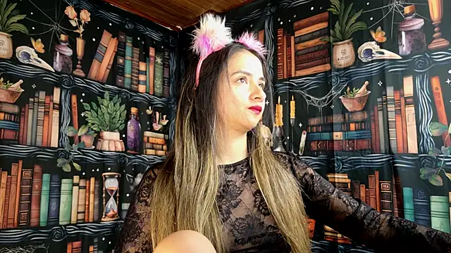 julietta   jackson online show from February 23, 2026, 9:45 pm