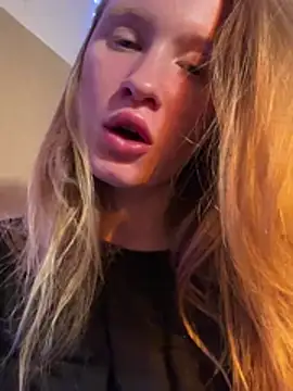 saint cat25 online show from April 21, 2026, 12:12 am