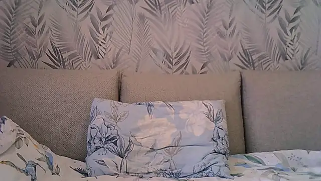 ShelaDiass online show from March 14, 2026, 7:36 am