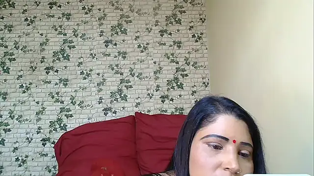 XIndianintimacy online show from December 4, 2025, 7:33 pm