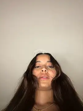 MollySanders    online show from January 9, 2025, 4:30 am