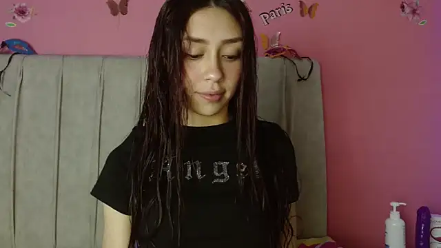 monicahotsex303av online show from February 2, 2025, 7:14 pm