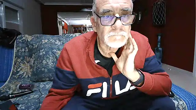 maduroguapo online show from February 22, 2025, 11:03 pm