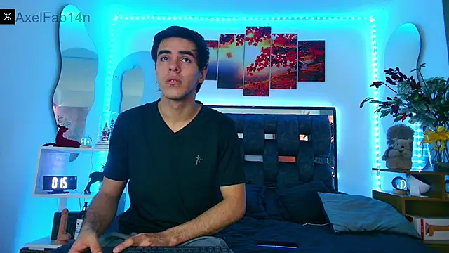 Alex and Fabian online show from January 9, 2025, 6:47 pm