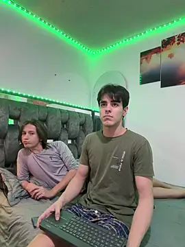 Alex and Fabian online show from March 11, 2026, 5:46 am