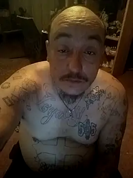 wilsons12 online show from April 21, 2026, 3:02 am