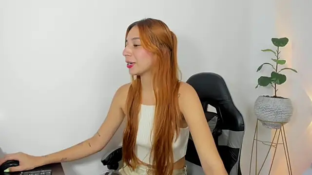 maroly 21 online show from October 10, 2025, 7:13 pm