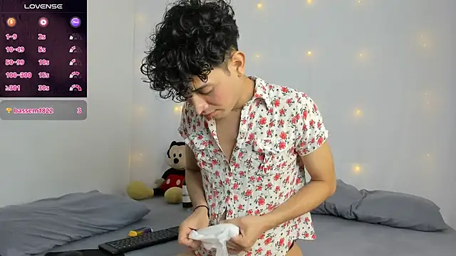 Benjamin Buster online show from December 12, 2024, 9:15 pm