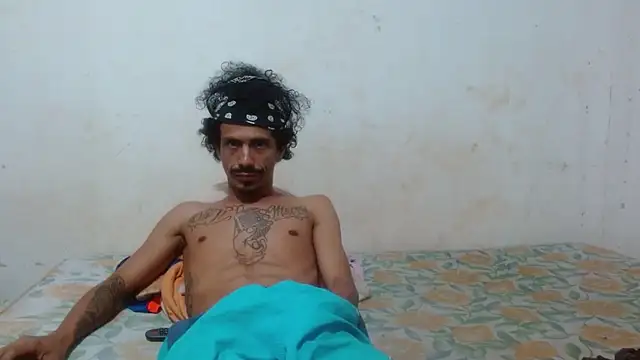 Snapshot of damian_bottom_bigcock chatting on December 23, 2024, 12:08 pm damian bottom bigcock online show from December 23, 2024, 12:08 pm