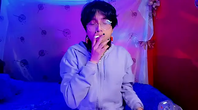 AnggelONfiree online show from December 2, 2024, 4:53 am