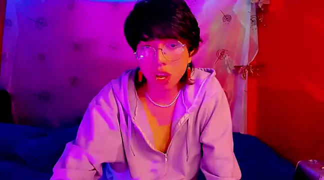 AnggelONfiree online show from December 2, 2024, 7:58 am